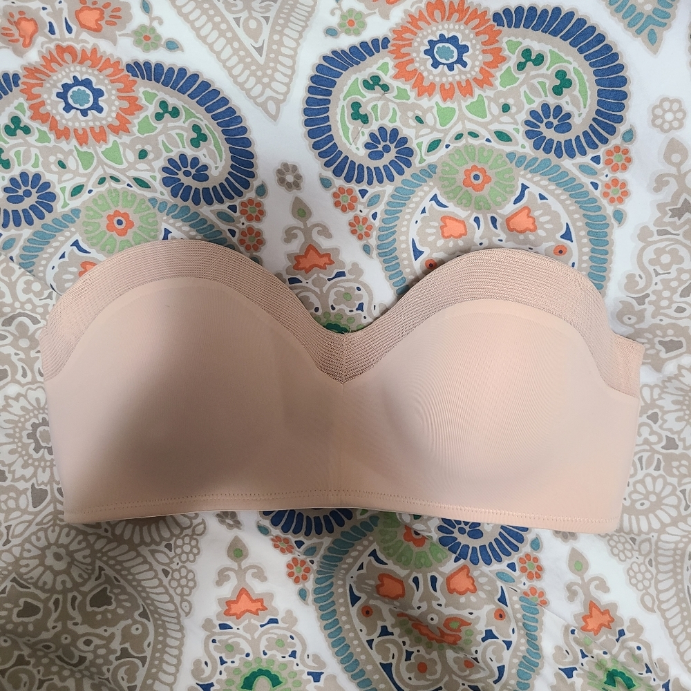 Lively No-Wire Nude Strapless Bra